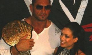 wwe送葬者vs巴蒂斯塔 wwe送葬者vs巴蒂斯塔