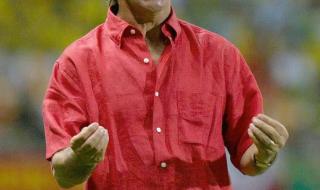 米卢:我敢接手国足 米卢:我敢接手国足