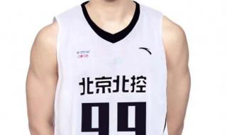 杨皓喆加盟紫禁勇士 杨皓喆加盟紫禁勇士